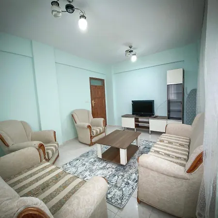 Appartamento 3bedrooms Shared Pool Aparts *